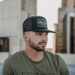 7 Panel hat – Black with black and white logo(1)